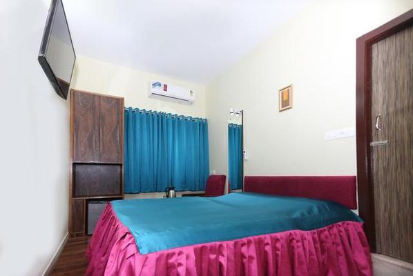 Hotel Padmini Palace